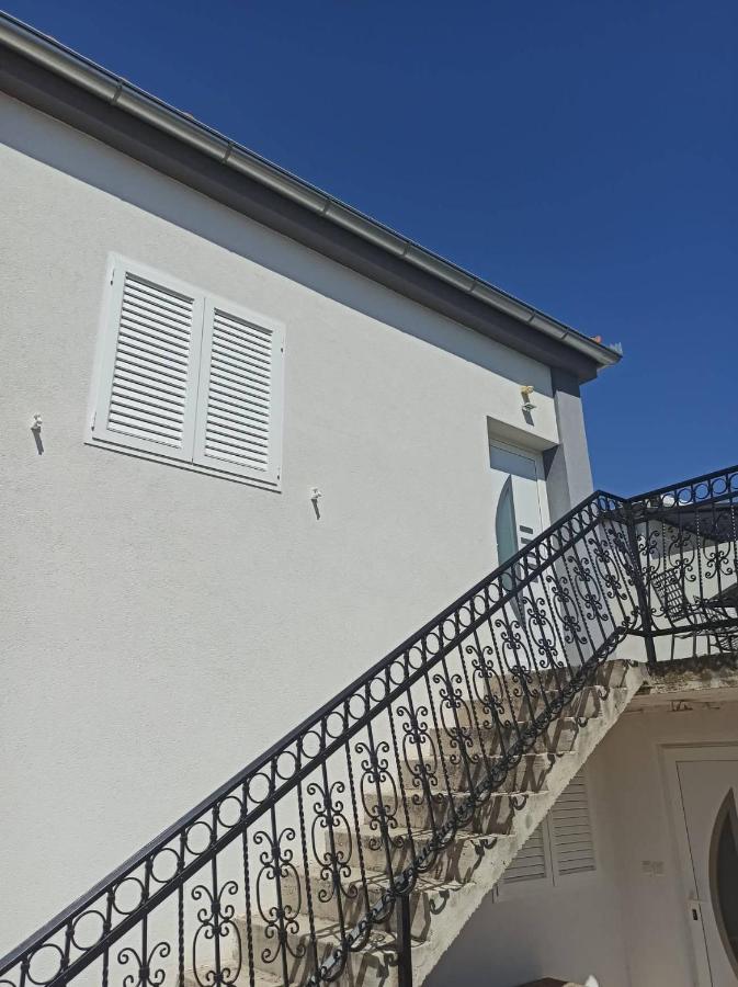 Apartman Stella Rovanjska Exterior photo