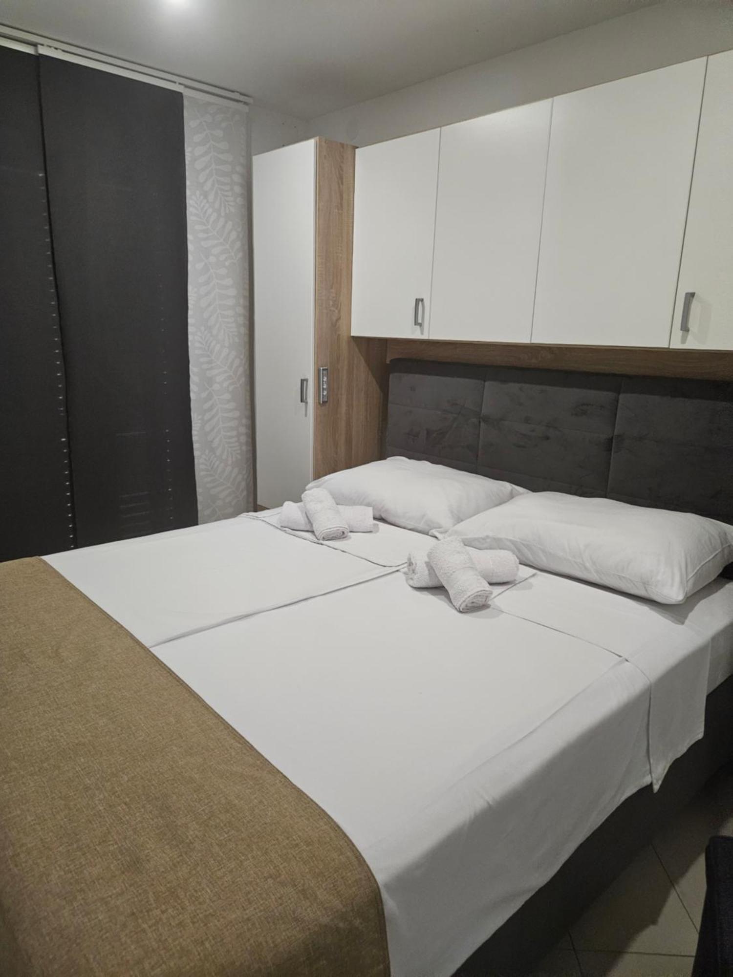 Apartman Stella Rovanjska Exterior photo